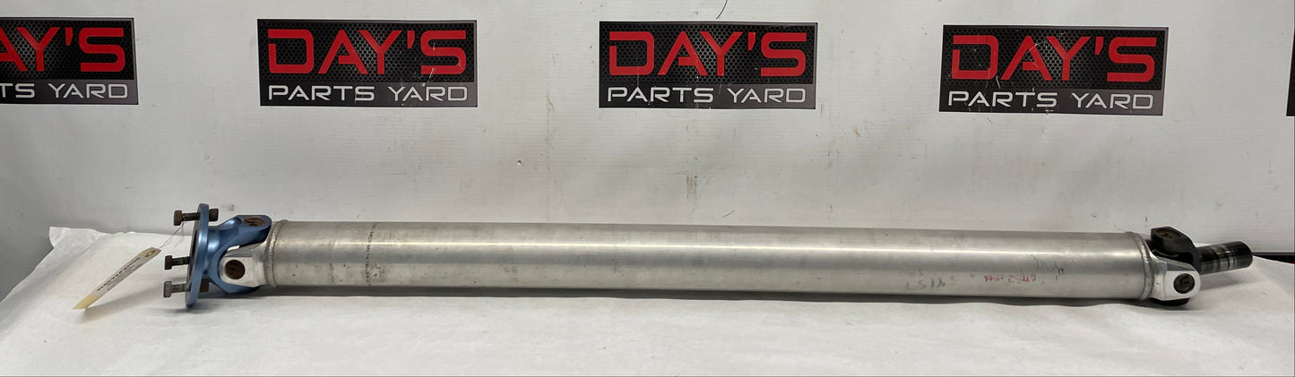 2005 Pontiac GTO Solid One Piece Drive Shaft Driveshaft - Day's Parts Yard