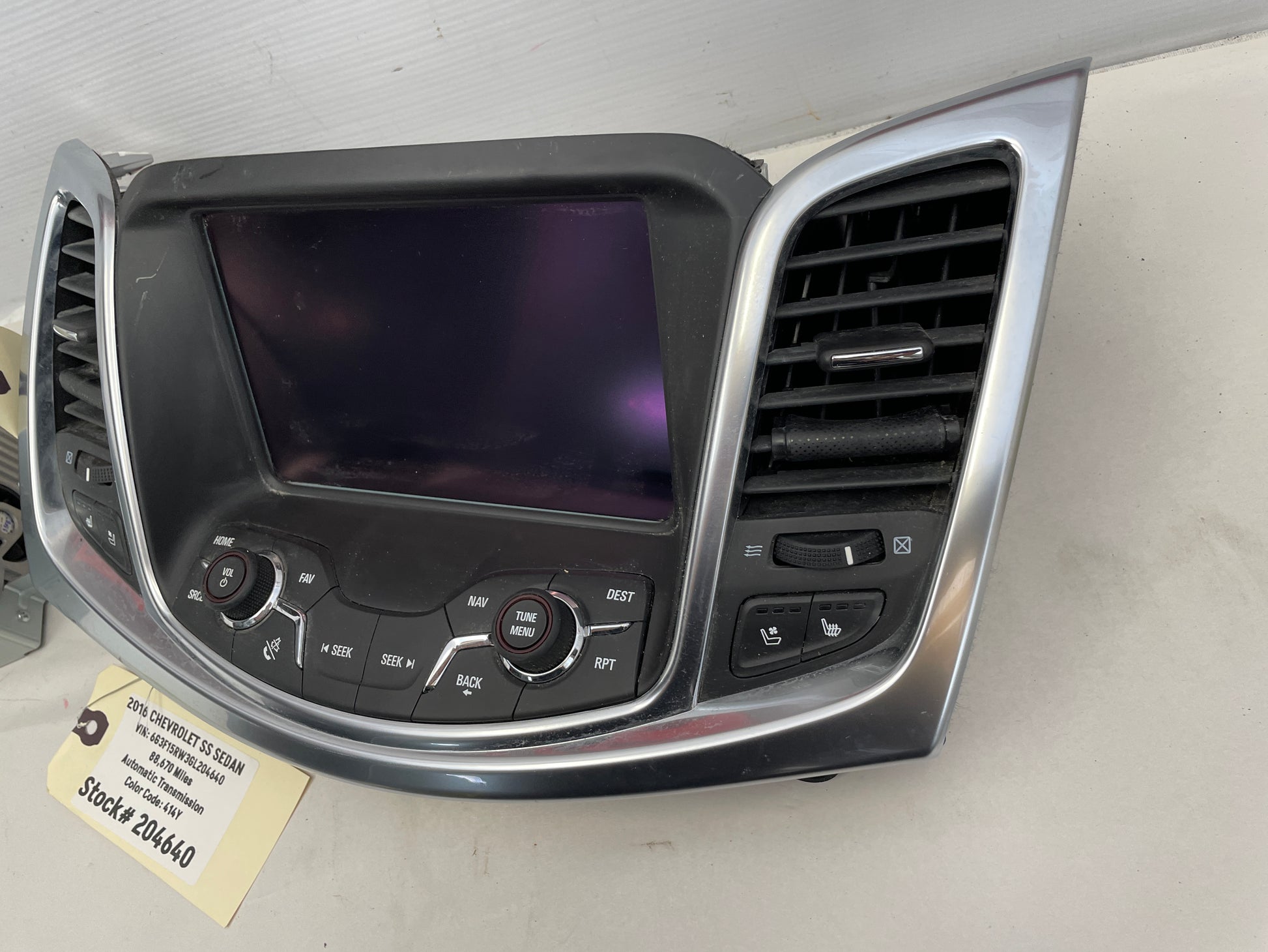2016 Chevy SS Sedan Navigation Display Radio Stereo Receiver Face Plate OEM - Day's Parts Yard