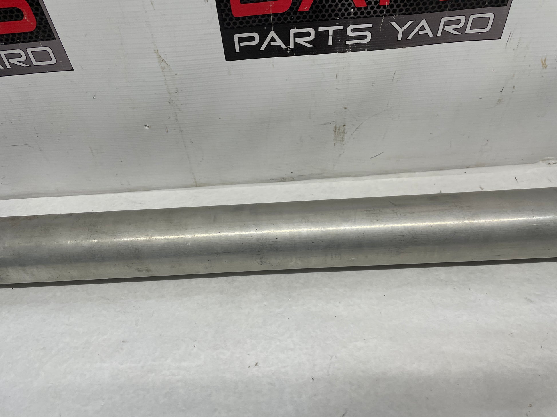 2005 Pontiac GTO Solid One Piece Drive Shaft Driveshaft - Day's Parts Yard