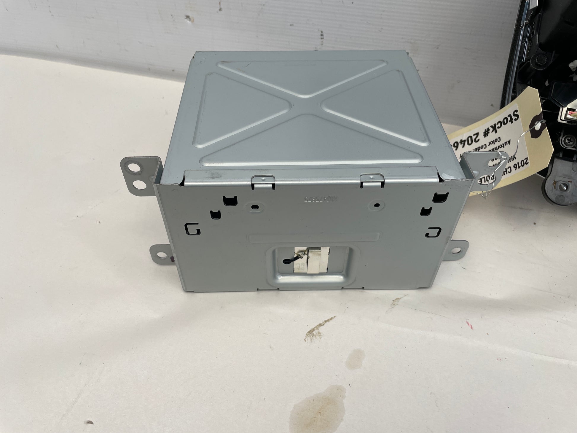 2016 Chevy SS Sedan Navigation Display Radio Stereo Receiver Face Plate OEM - Day's Parts Yard