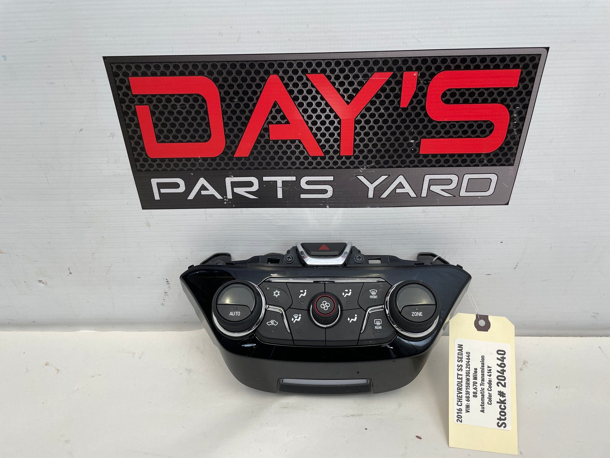 2016 Chevy SS Sedan Heater AC HVAC Temperature Hazard Control OEM - Day's Parts Yard