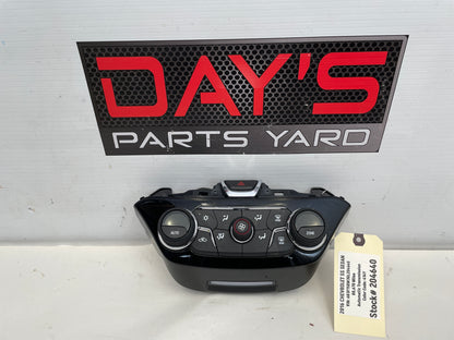2016 Chevy SS Sedan Heater AC HVAC Temperature Hazard Control OEM - Day's Parts Yard