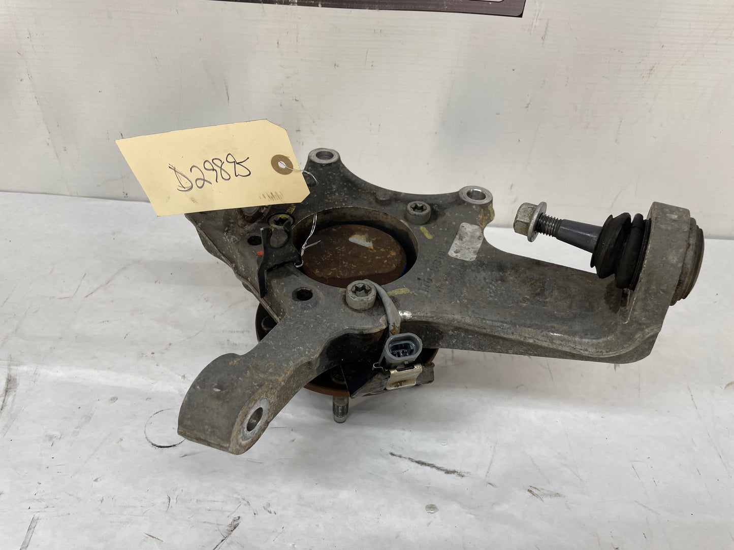 2008 Chevy C6 Corvette LH Driver Front Suspension Spindle Knuckle Hub Wheel Bearing OEM