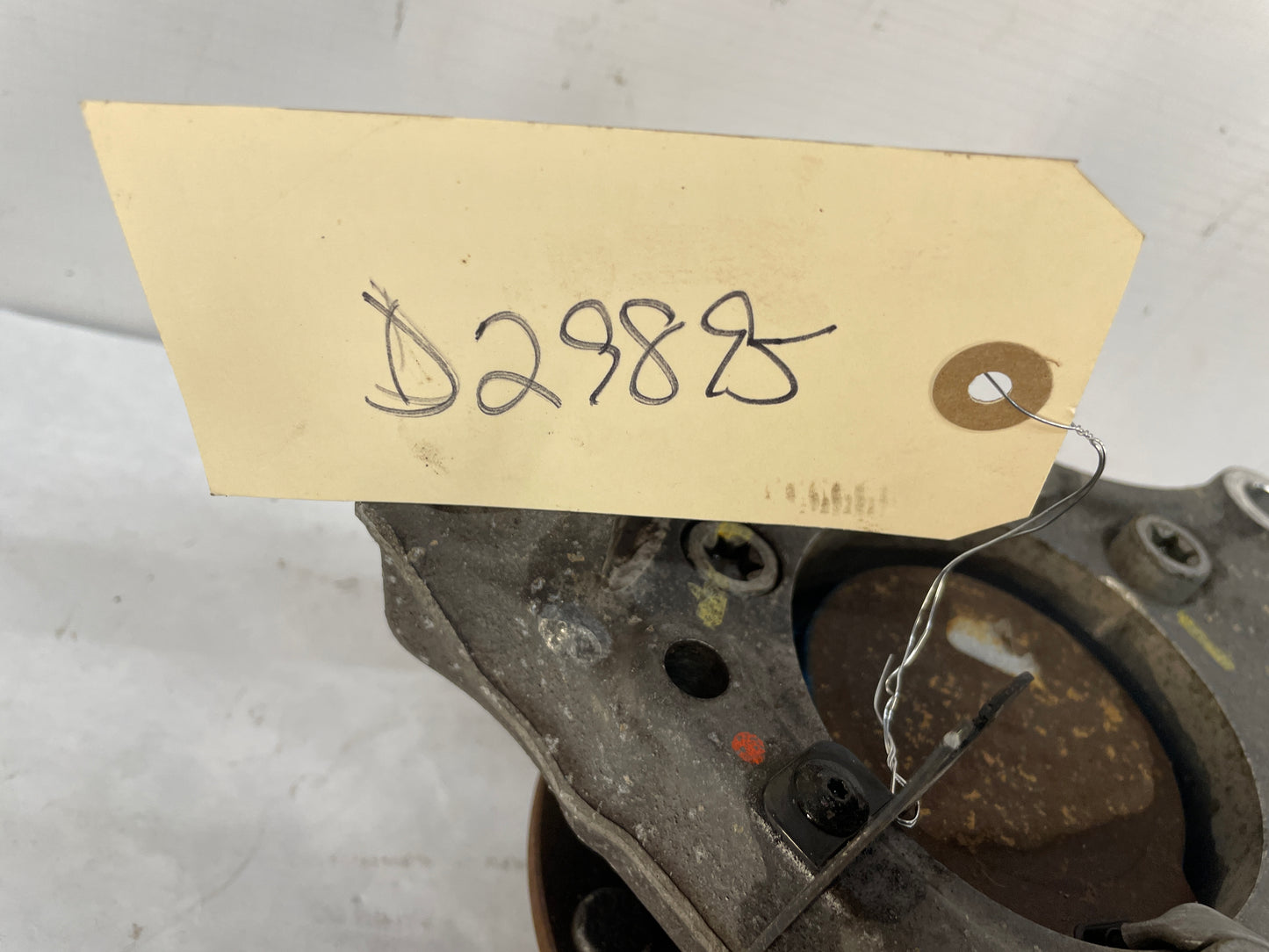 2008 Chevy C6 Corvette LH Driver Front Suspension Spindle Knuckle Hub Wheel Bearing OEM