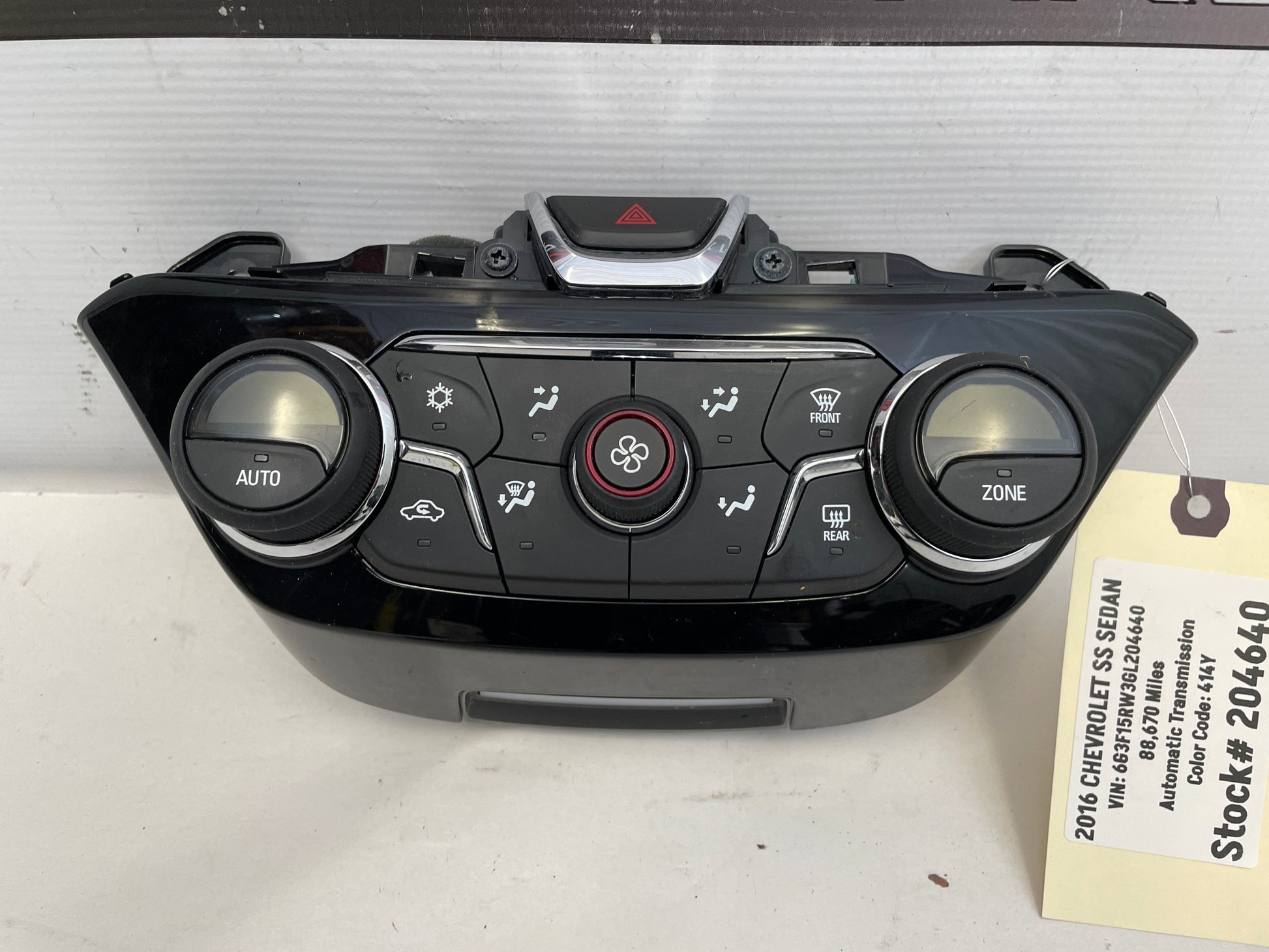 2016 Chevy SS Sedan Heater AC HVAC Temperature Hazard Control OEM - Day's Parts Yard