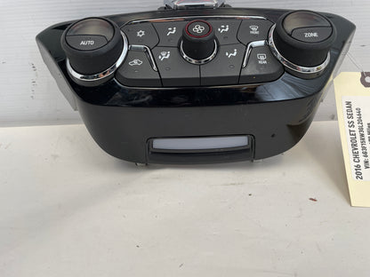 2016 Chevy SS Sedan Heater AC HVAC Temperature Hazard Control OEM - Day's Parts Yard
