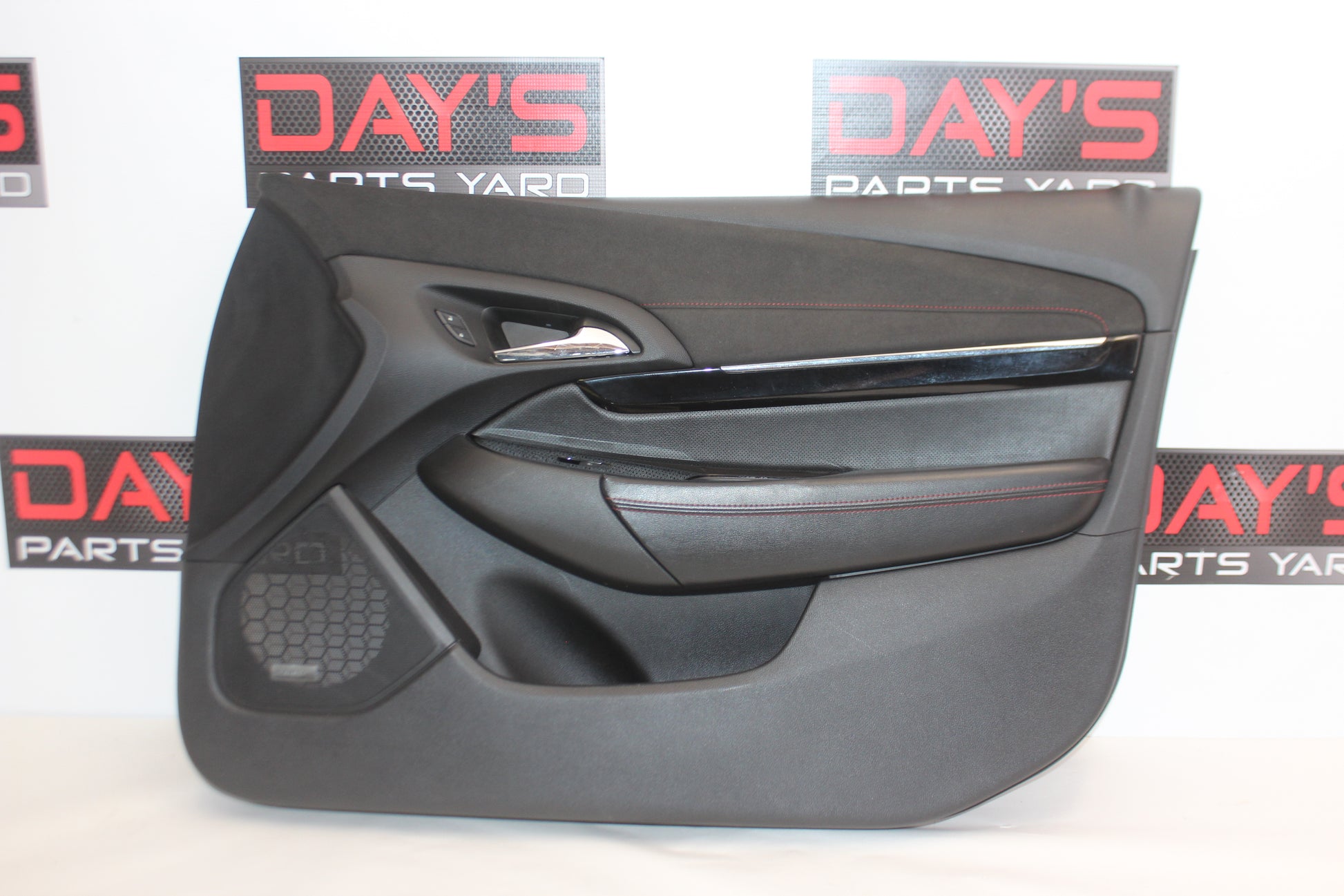2014 Chevy SS Sedan Front RH Passenger Door Panel OEM - Day's Parts Yard