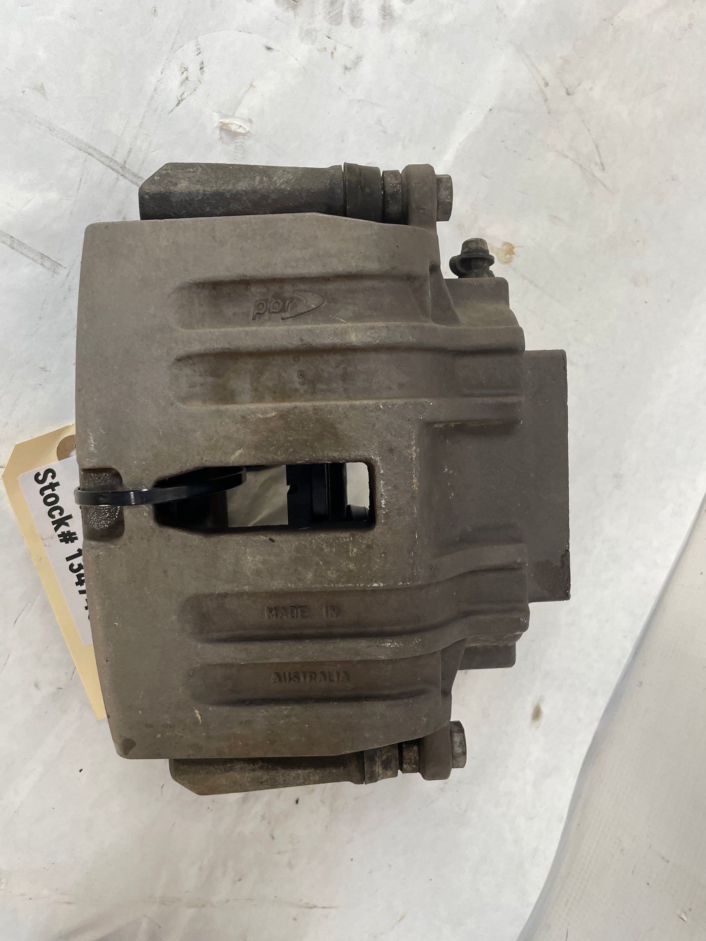 2008 Chevy C6 Corvette RH & LH Front Brake Calipers OEM