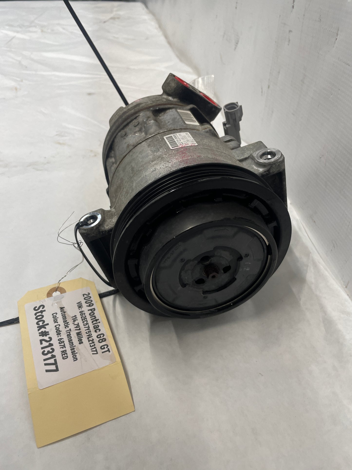 2009 Pontiac G8 GT A/C Air Compressor w/ Hardware OEM