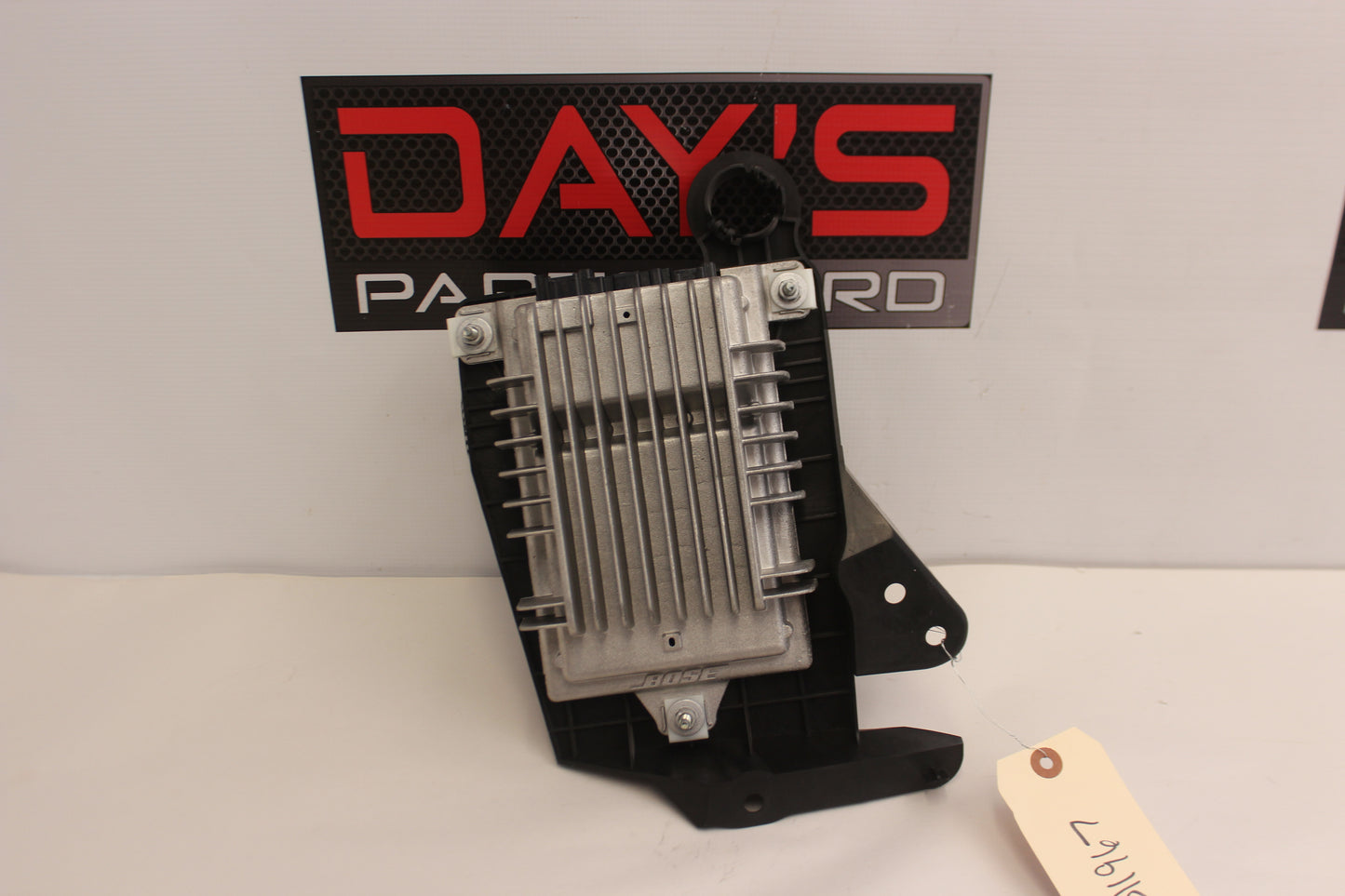 2014 Chevy SS Sedan Bose Radio Amplifier OEM