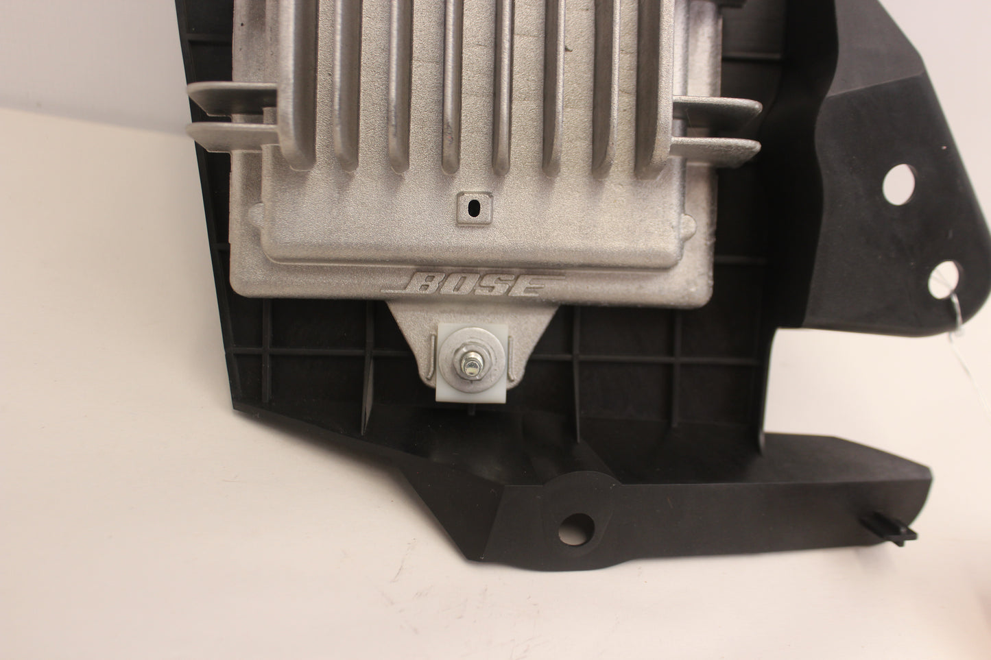 2014 Chevy SS Sedan Bose Radio Amplifier OEM