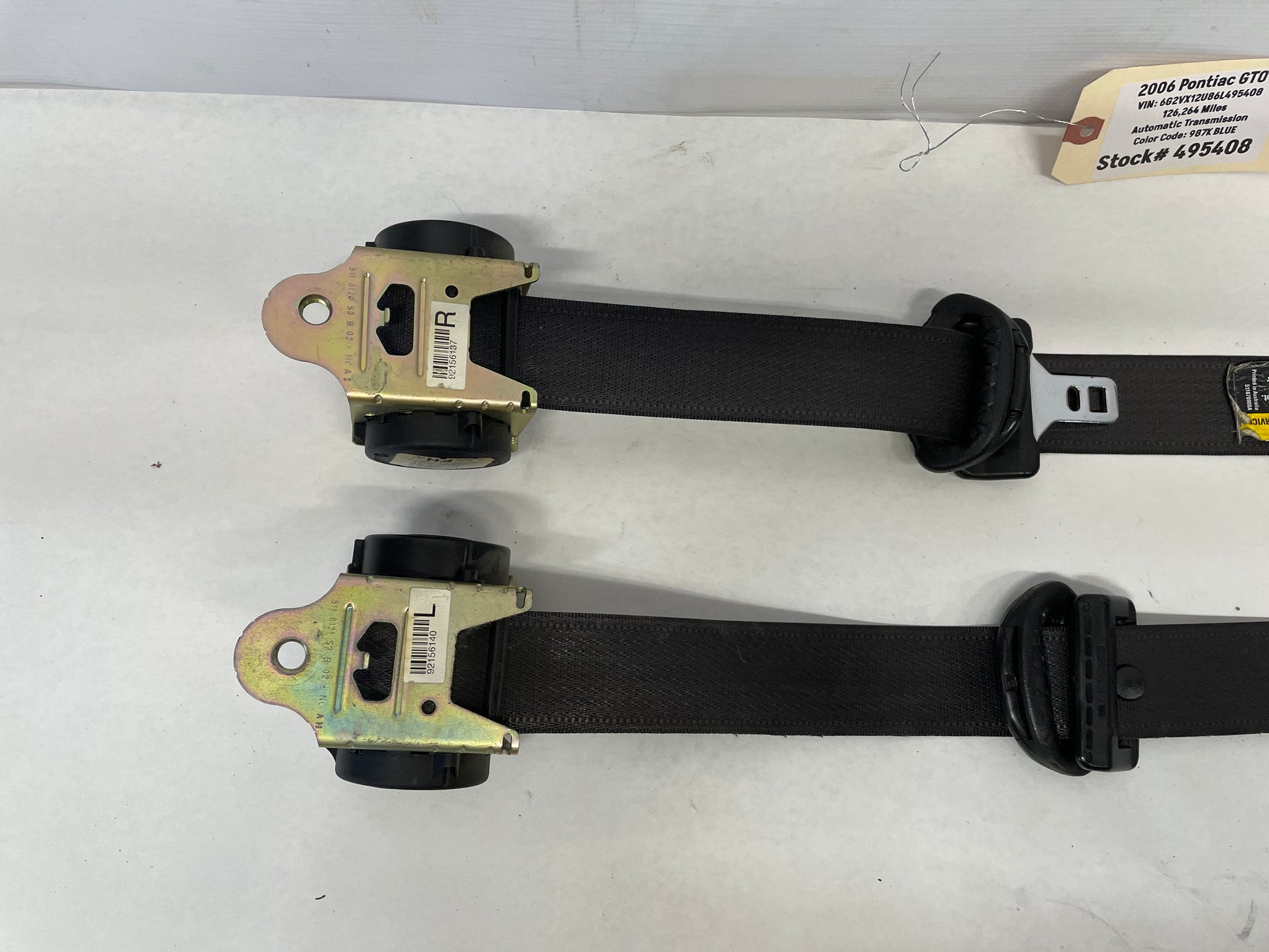 2006 Pontiac GTO LH & RH Front Seat Belts Retractors OEM - Day's Parts Yard