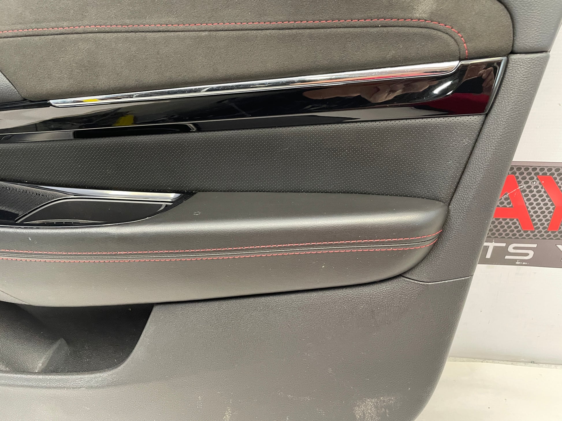2015 Chevy SS Sedan Front RH Passenger Door Panel OEM - Day's Parts Yard
