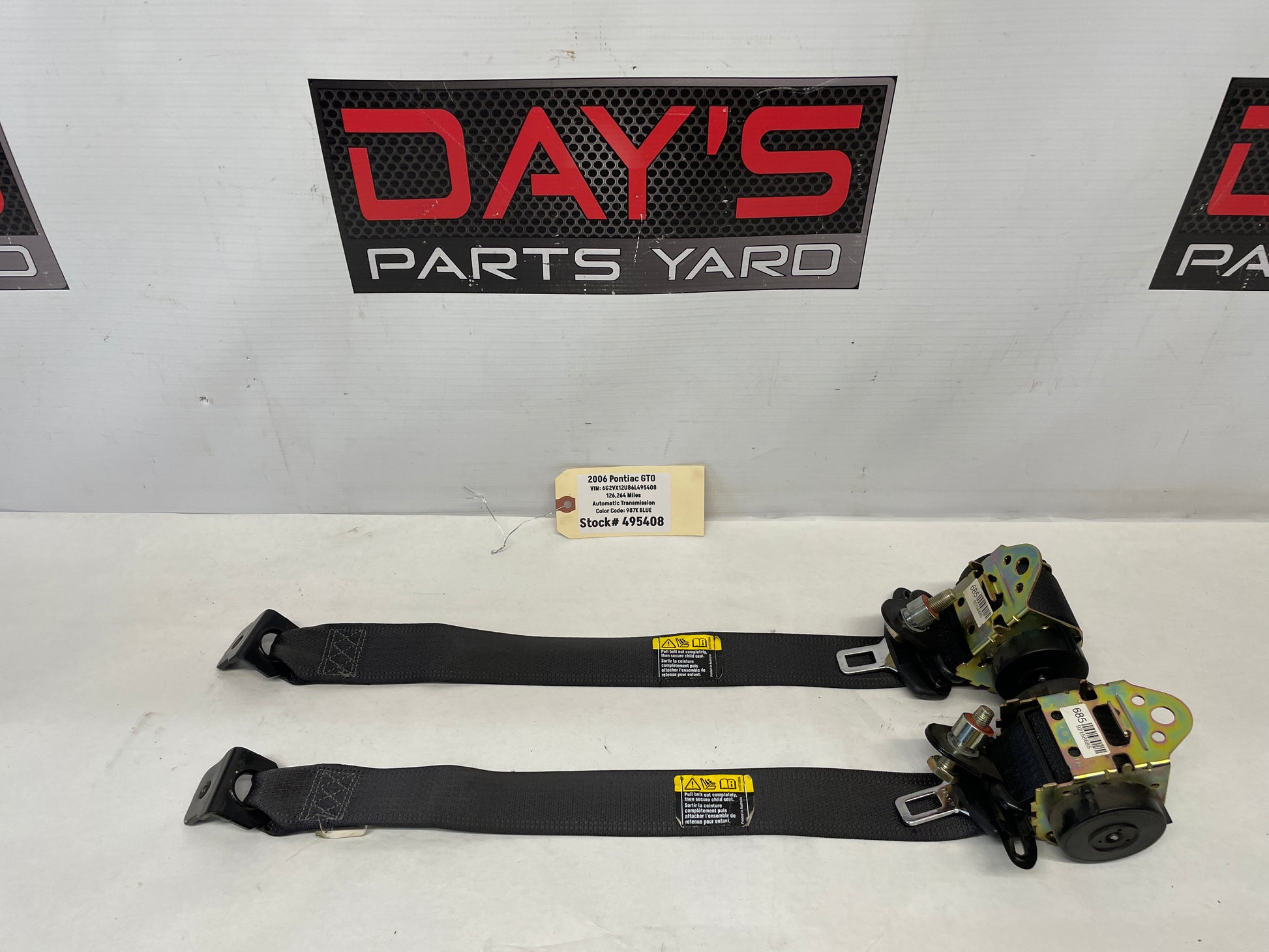 2006 Pontiac GTO RH & LH Rear Seat Belt Seatbelt Retractors OEM - Day's Parts Yard