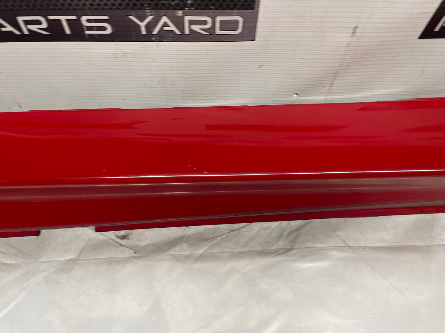 2009 Pontiac G8 GT RH Passenger Rocker Molding Side Skirt Panel Trim Red OEM