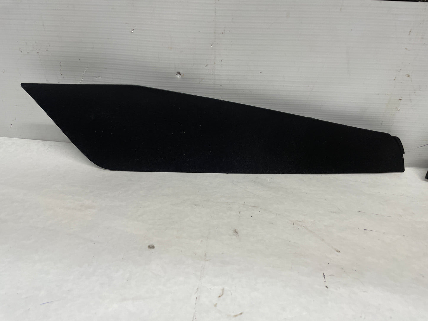 2014 Chevy SS Sedan RH & LH Center Console Side Trim Extension Panel Moldings OEM