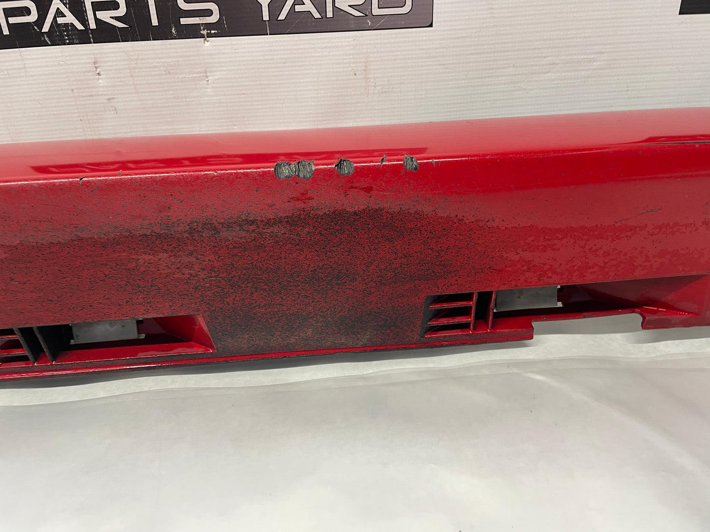 2009 Pontiac G8 GT RH Passenger Rocker Molding Side Skirt Panel Trim Red OEM