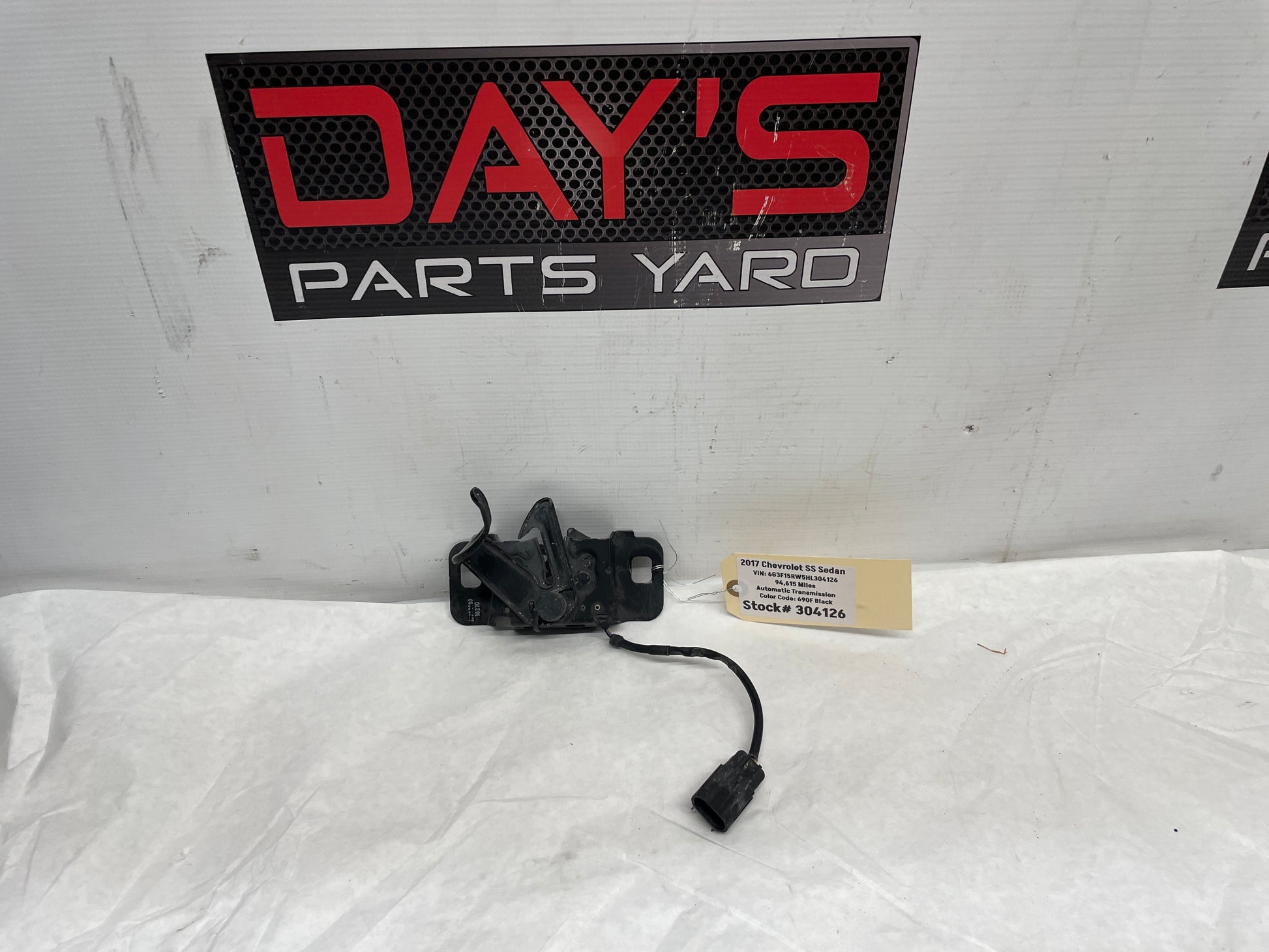 2017 Chevy SS Sedan Hood Latch OEM - Day's Parts Yard