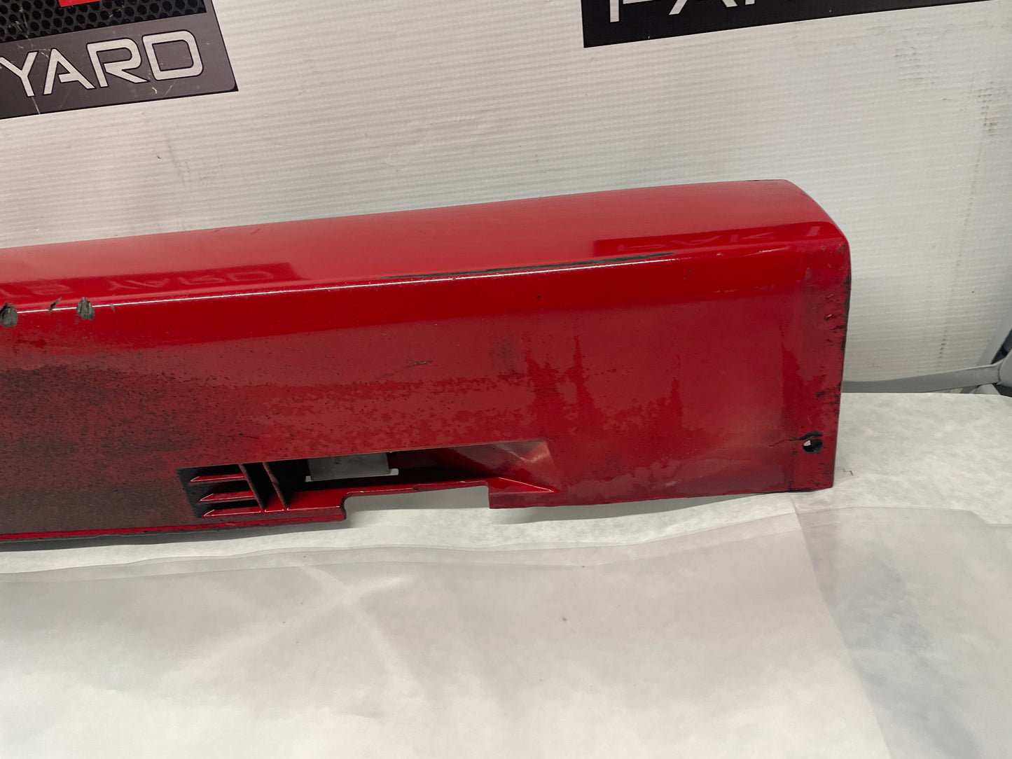 2009 Pontiac G8 GT RH Passenger Rocker Molding Side Skirt Panel Trim Red OEM