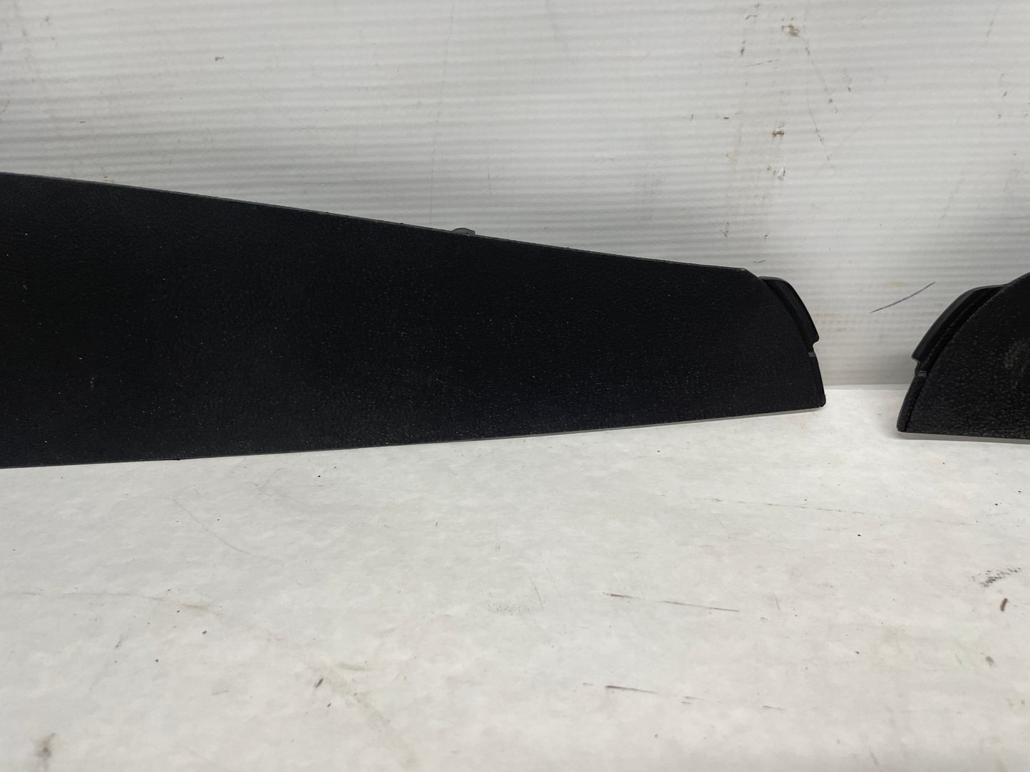 2014 Chevy SS Sedan RH & LH Center Console Side Trim Extension Panel Moldings OEM
