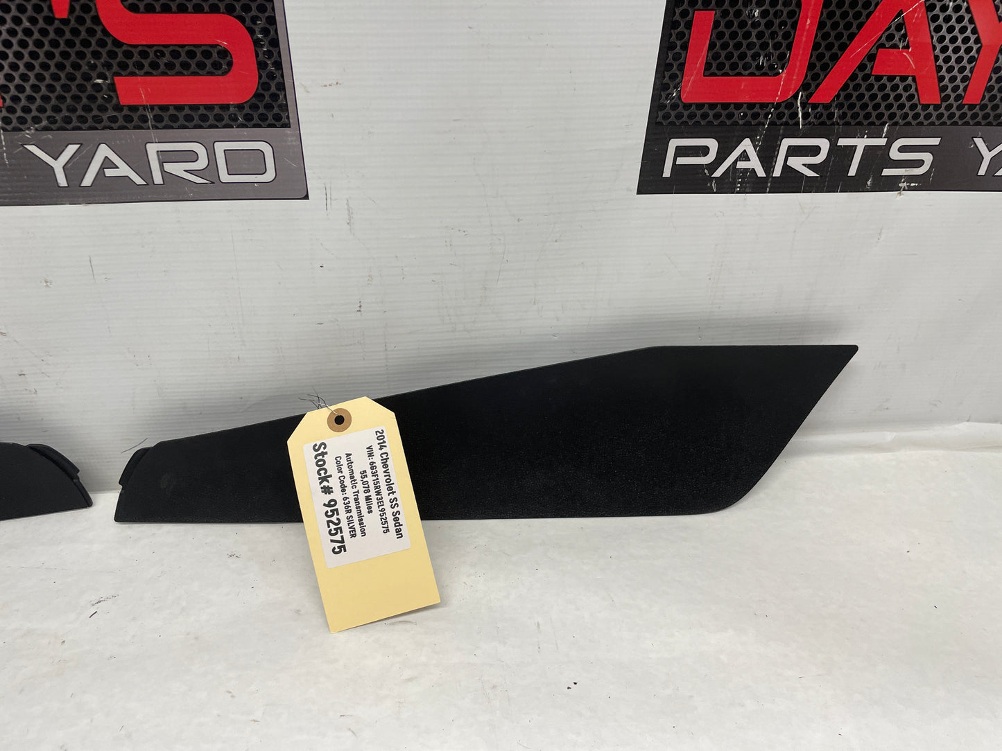 2014 Chevy SS Sedan RH & LH Center Console Side Trim Extension Panel Moldings OEM