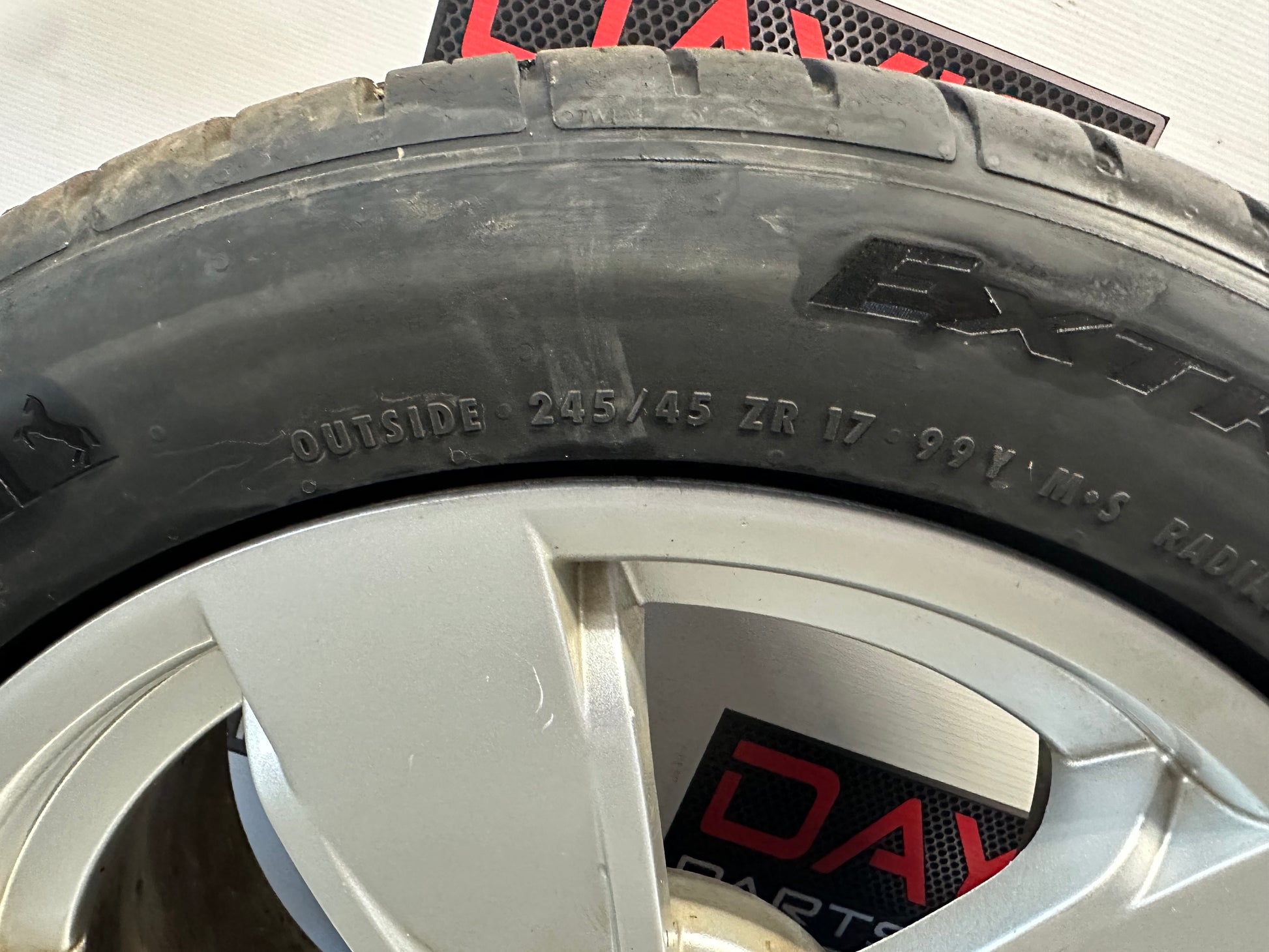 2006 Pontiac GTO Factory Wheels and Tires Fronts and Rears 245/45R17 OEM - Day's Parts Yard