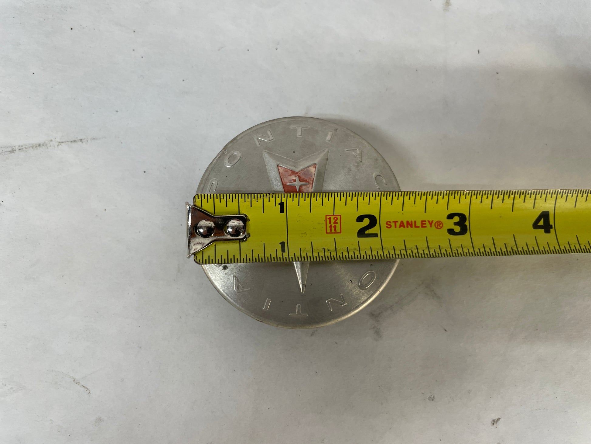 2009 Pontiac G8 Bonneville Vibe Center Wheel Caps Set OEM - Day's Parts Yard