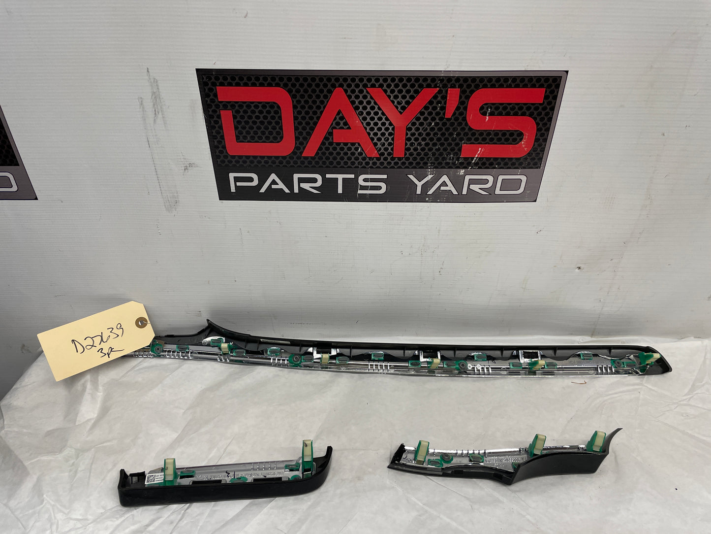 2017 Chevy SS Sedan 3pc Applique Dash Panel Plate Insert Trims OEM - Day's Parts Yard