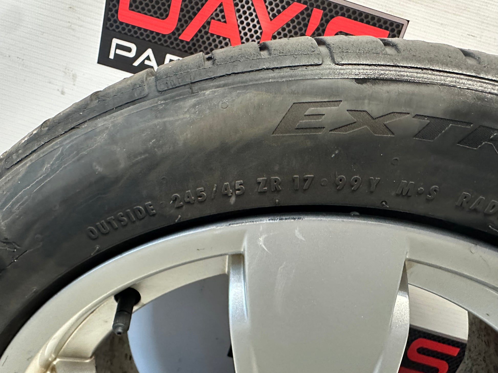 2006 Pontiac GTO Factory Wheels and Tires Fronts and Rears 245/45R17 OEM - Day's Parts Yard