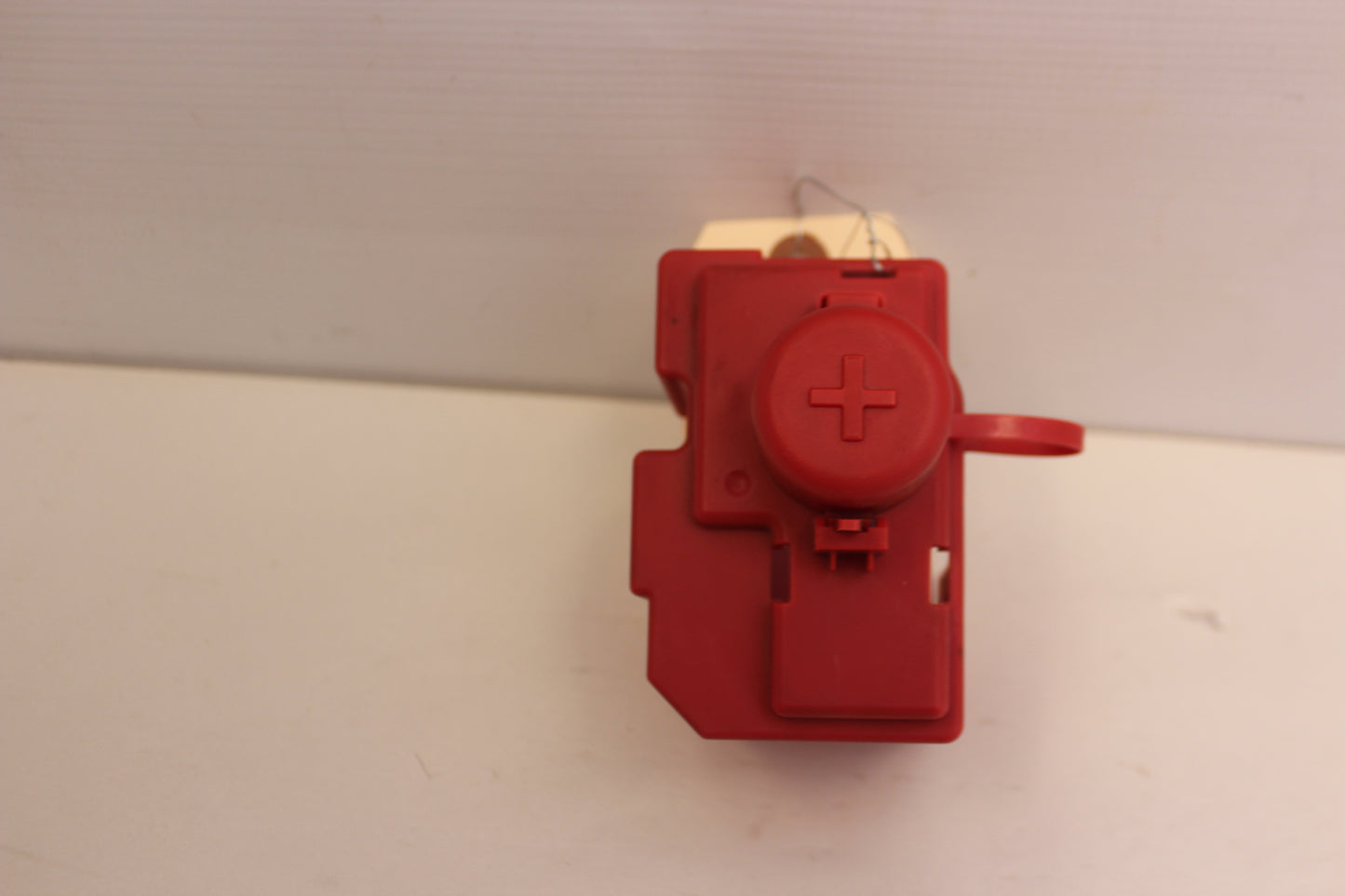 2014 Chevy Sedan SS Positive Battery Jump Start Cover OEM
