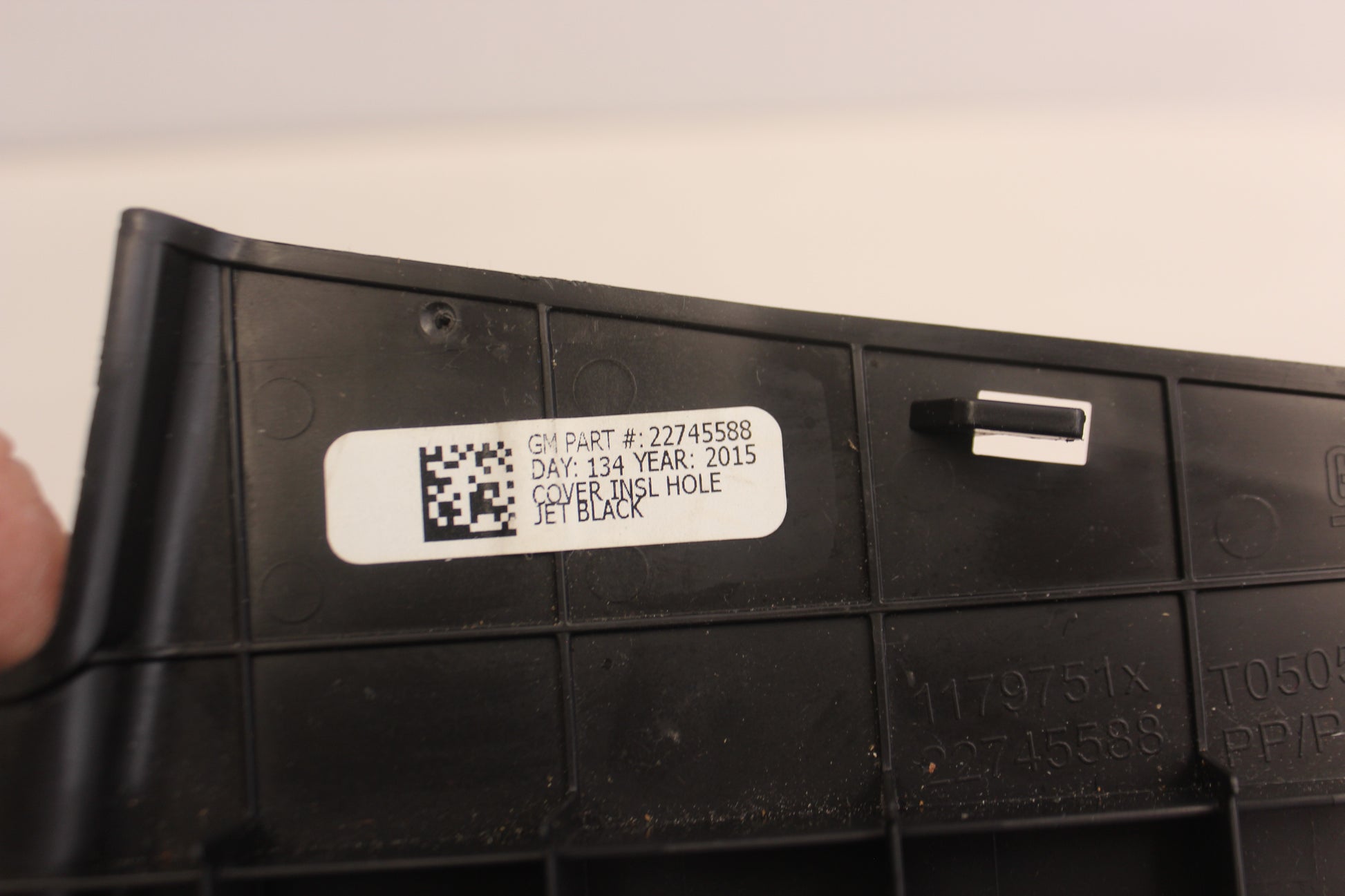 2016 Cadillac ATS-V Front RH Passenger Under Dash Cover OEM - Day's Parts Yard