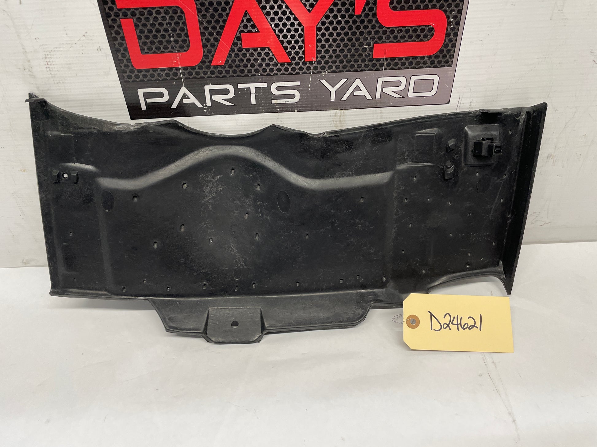 2000 Chevy Camaro Z28 Lower Dash Knee Bolster Trim Molding Ebony Black OEM - Day's Parts Yard