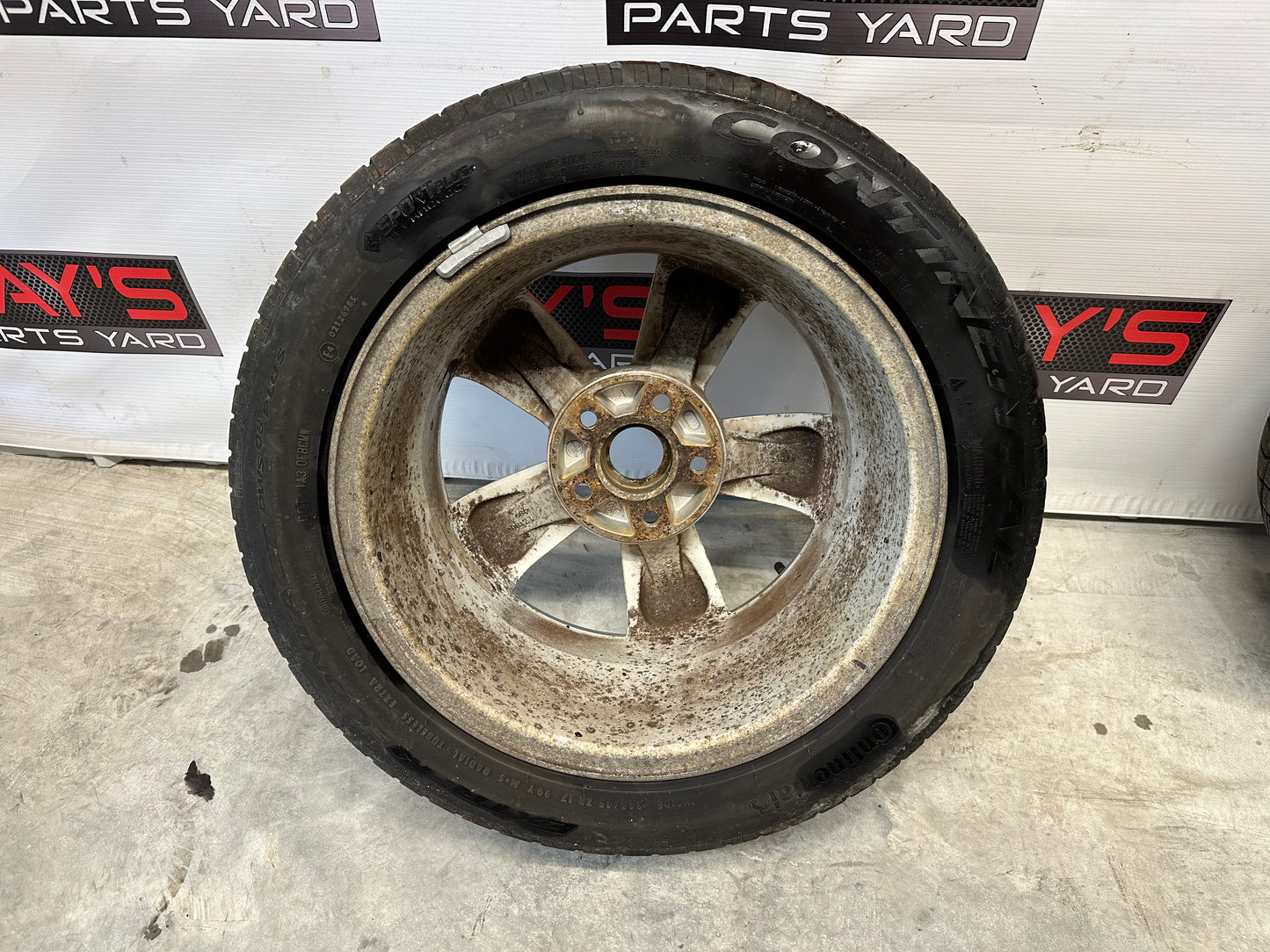 2006 Pontiac GTO Factory Wheels and Tires Fronts and Rears 245/45R17 OEM - Day's Parts Yard