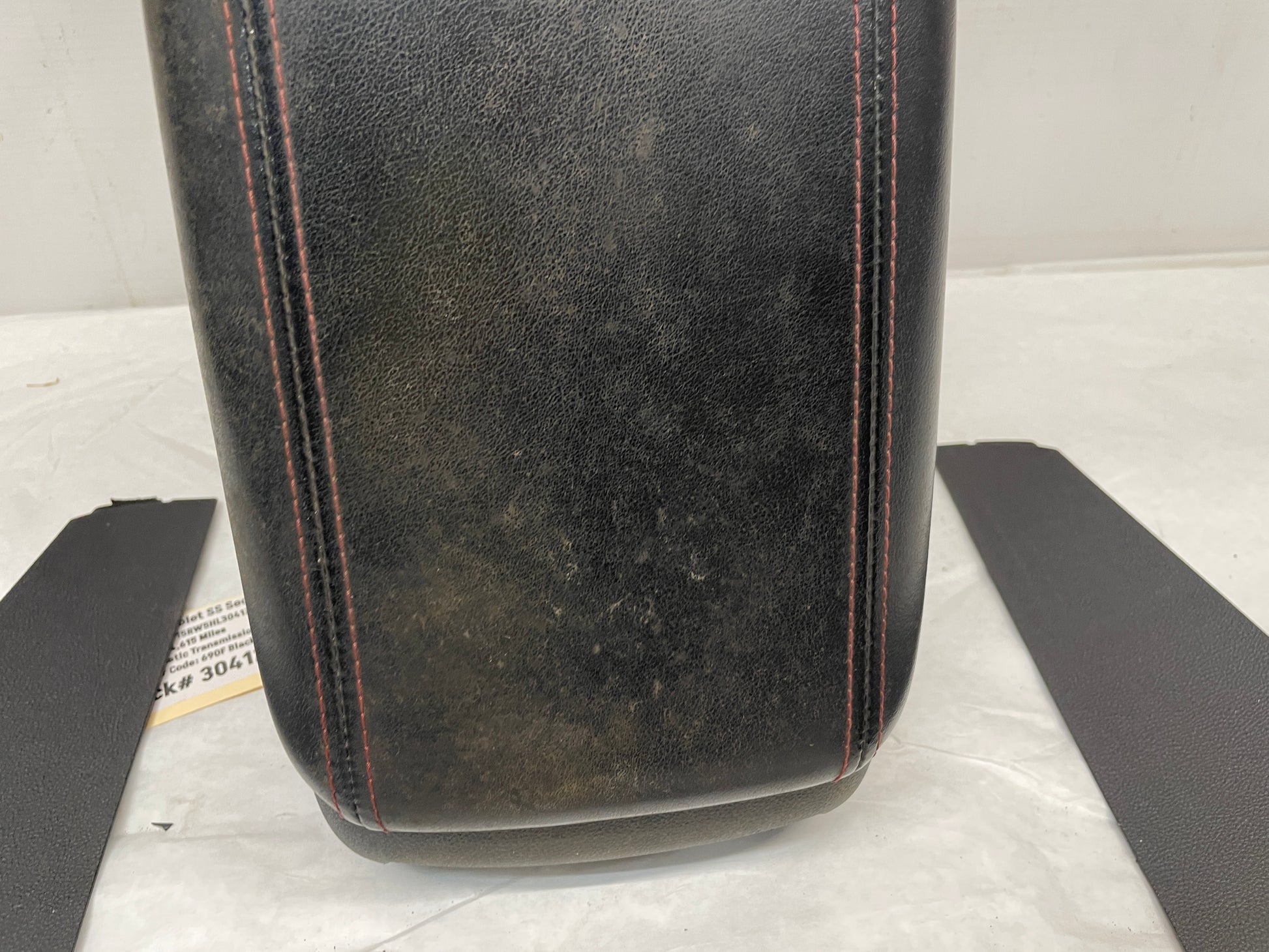 2017 Chevy SS Sedan Complete Center Console Armrest OEM - Day's Parts Yard