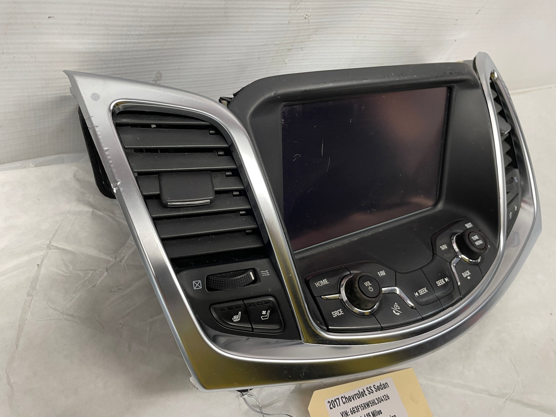 2017 Chevy SS Sedan Navigation Display Radio CD Player Face Plate Screen Control Bezel OEM - Day's Parts Yard