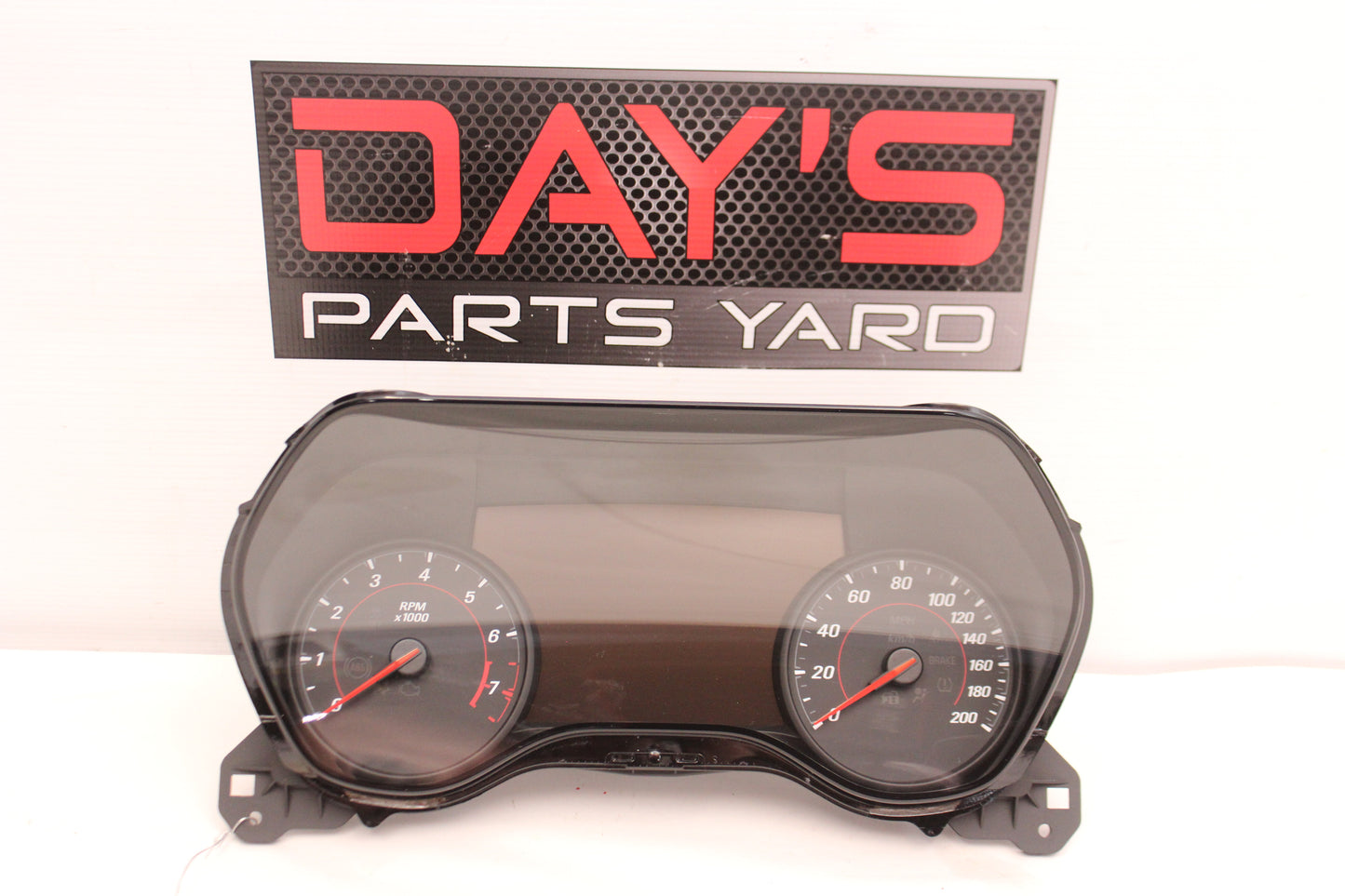 2018 Chevy Camaro ZL1 1LE Gauge Cluster Speedometer OEM