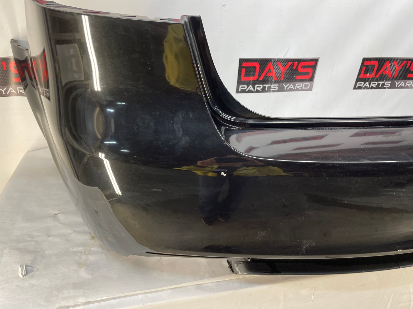 2009 Pontiac G8 GT Rear Bumper Cover w/ Valance Black OEM