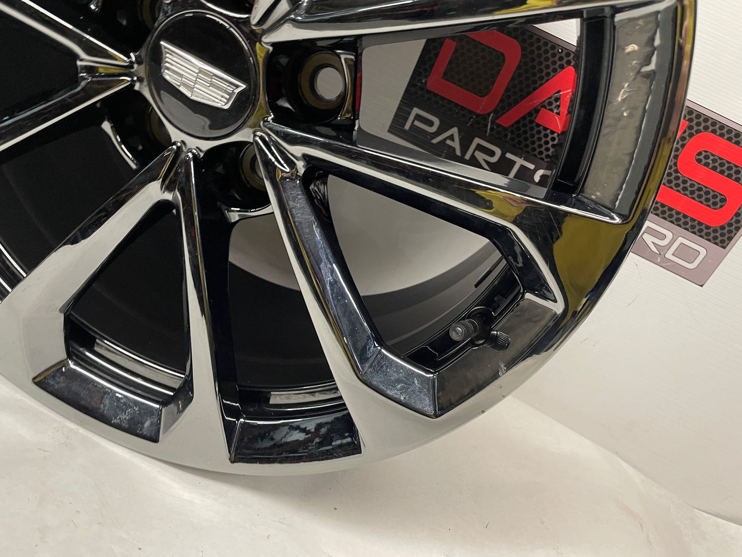 2017 Cadillac ATS-V Coupe Factory OEM Rear Wheel 18X9.5
