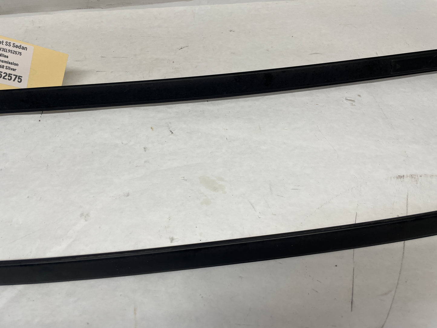 2014 Chevy SS Sedan Roof Top Trim Finish Panel Moldings RH & LH OEM