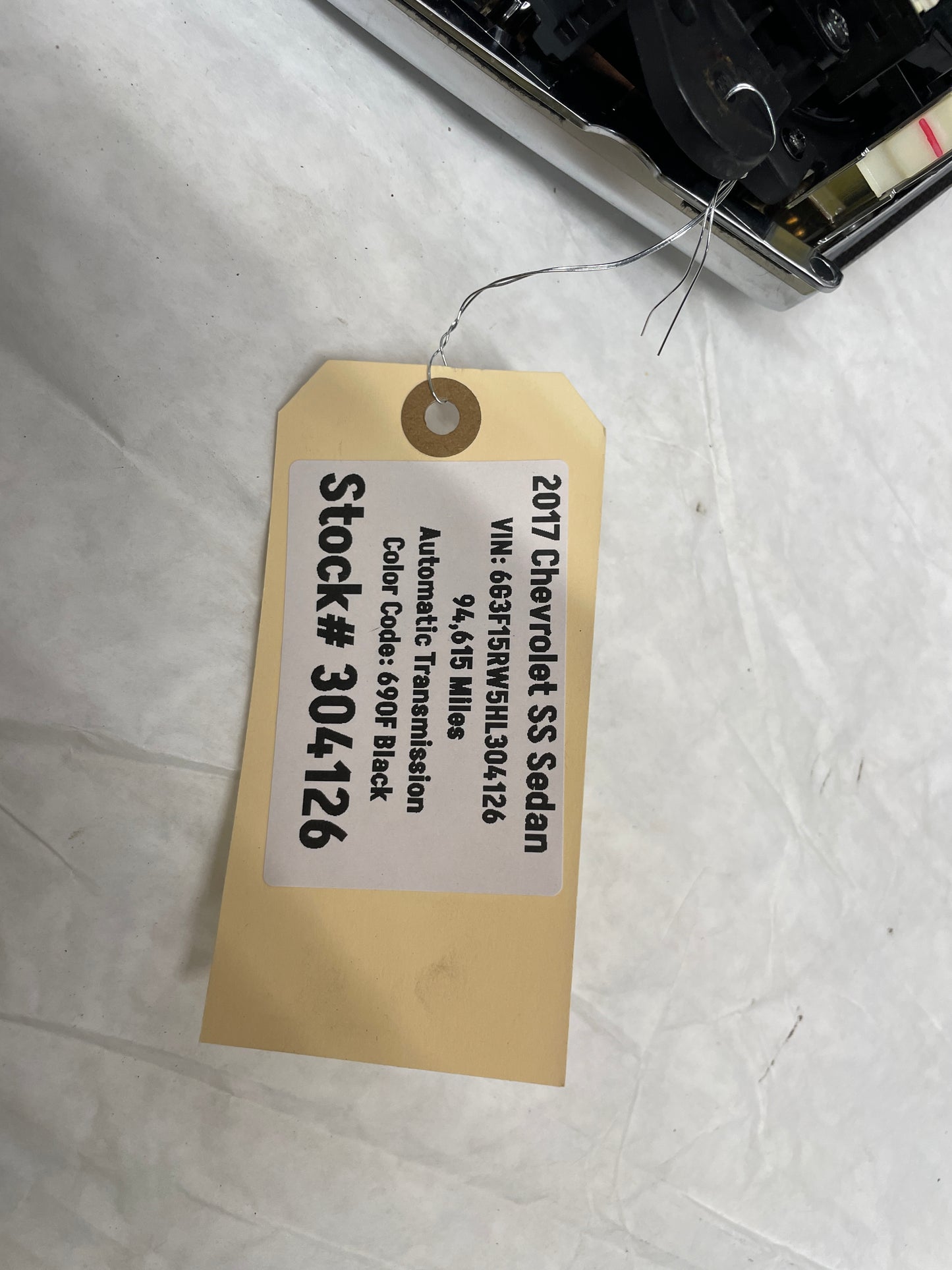 2017 Chevy SS Sedan Navigation Display Radio CD Player Face Plate Screen Control Bezel OEM - Day's Parts Yard