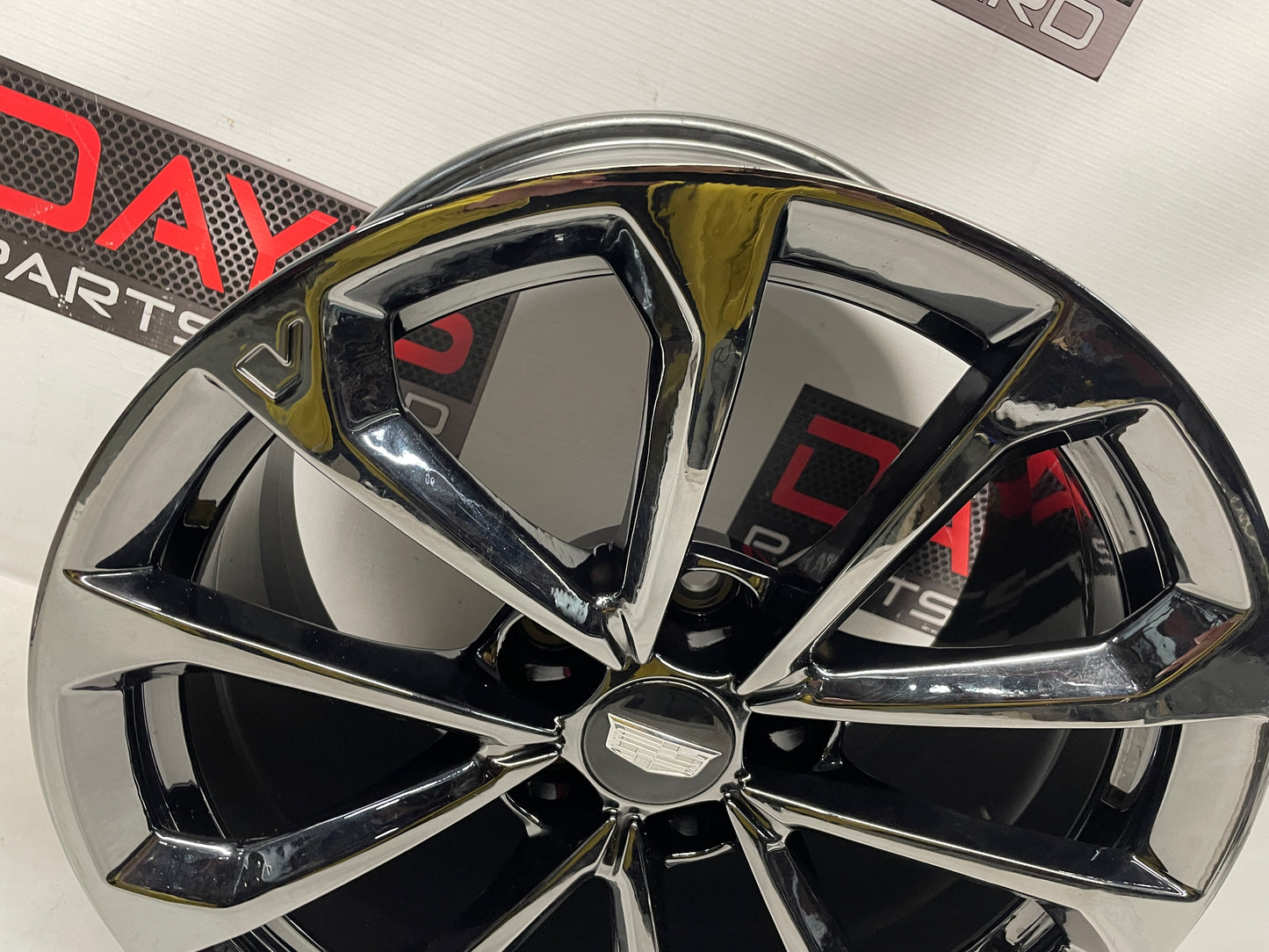 2017 Cadillac ATS-V Coupe Factory OEM Rear Wheel 18X9.5