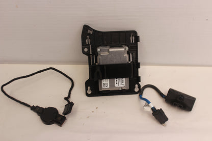 2016 Cadillac ATS-V Lane Departure Assist Camera & Bracket OEM - Day's Parts Yard