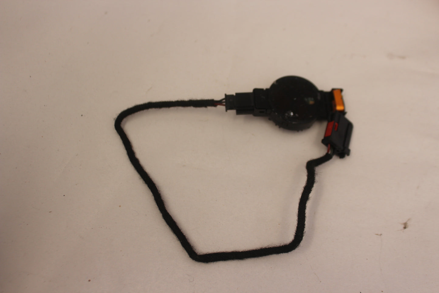 2016 Cadillac ATS-V Lane Departure Assist Camera & Bracket OEM - Day's Parts Yard