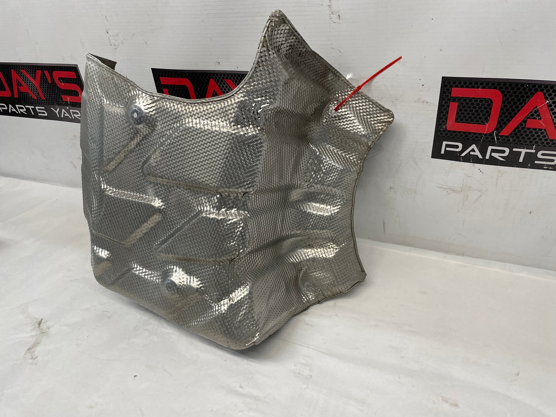 2014 Chevy SS Sedan RH Passenger Exhaust Muffler Heat Shield OEM - Day's Parts Yard