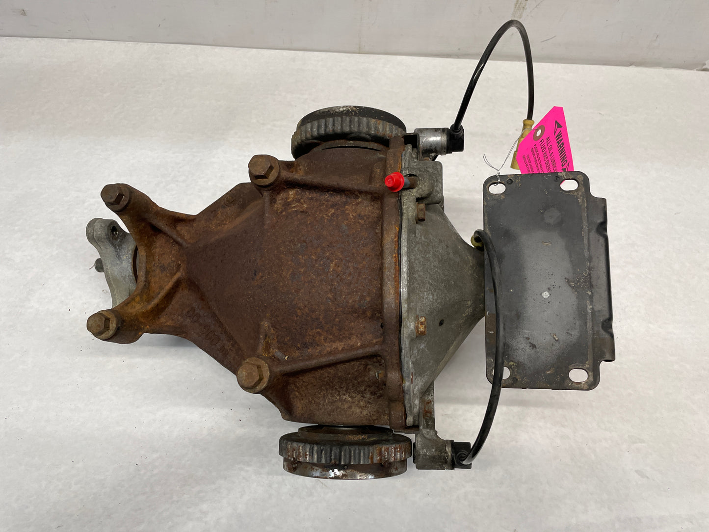2005 Pontiac GTO Rear End Rearend Carrier Axle Differential 3.46 LSD OEM - Day's Parts Yard