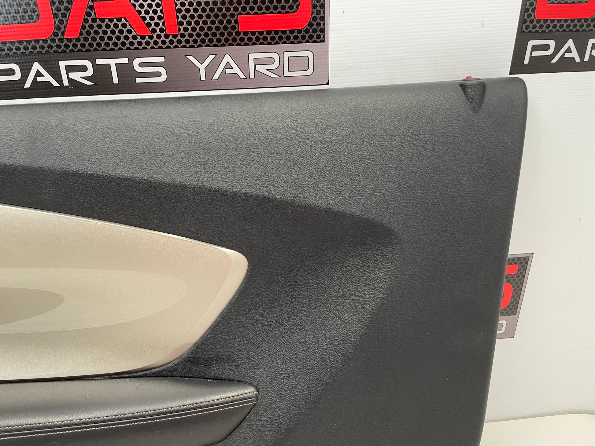 2010 Chevy Camaro SS RH Passenger Door Panel OEM - Day's Parts Yard