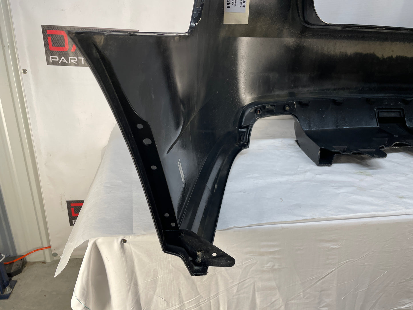 2009 Pontiac G8 GT Rear Bumper Cover w/ Valance Black OEM