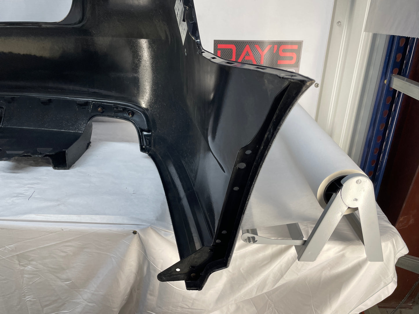 2009 Pontiac G8 GT Rear Bumper Cover w/ Valance Black OEM