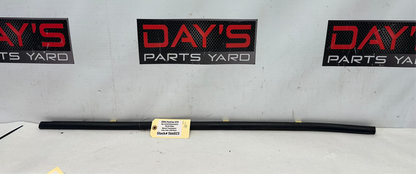2006 Pontiac GTO LH Driver Window Door Belt Molding Trim OEM - Day's Parts Yard