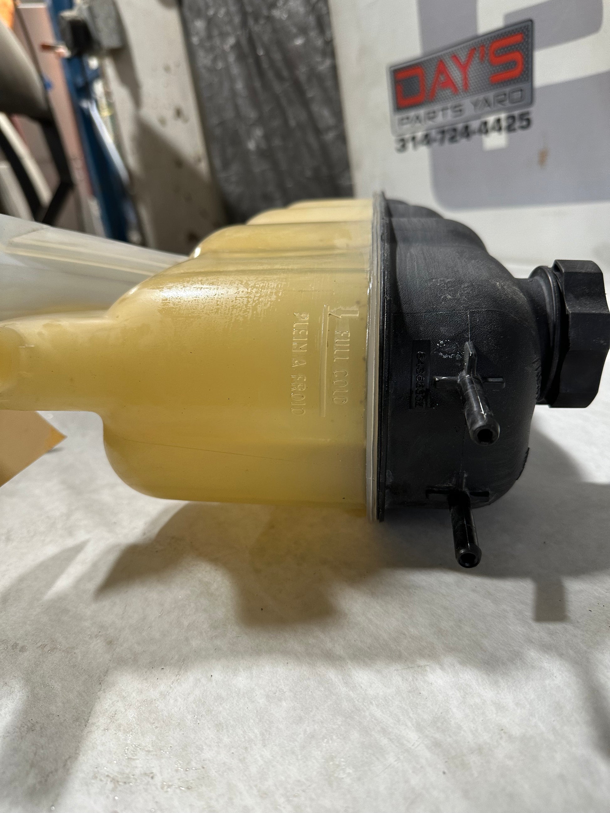 2018 GMC Sierra 1500 SLT Coolant Recovery Reservoir Bottle Tank OEM - Day's Parts Yard